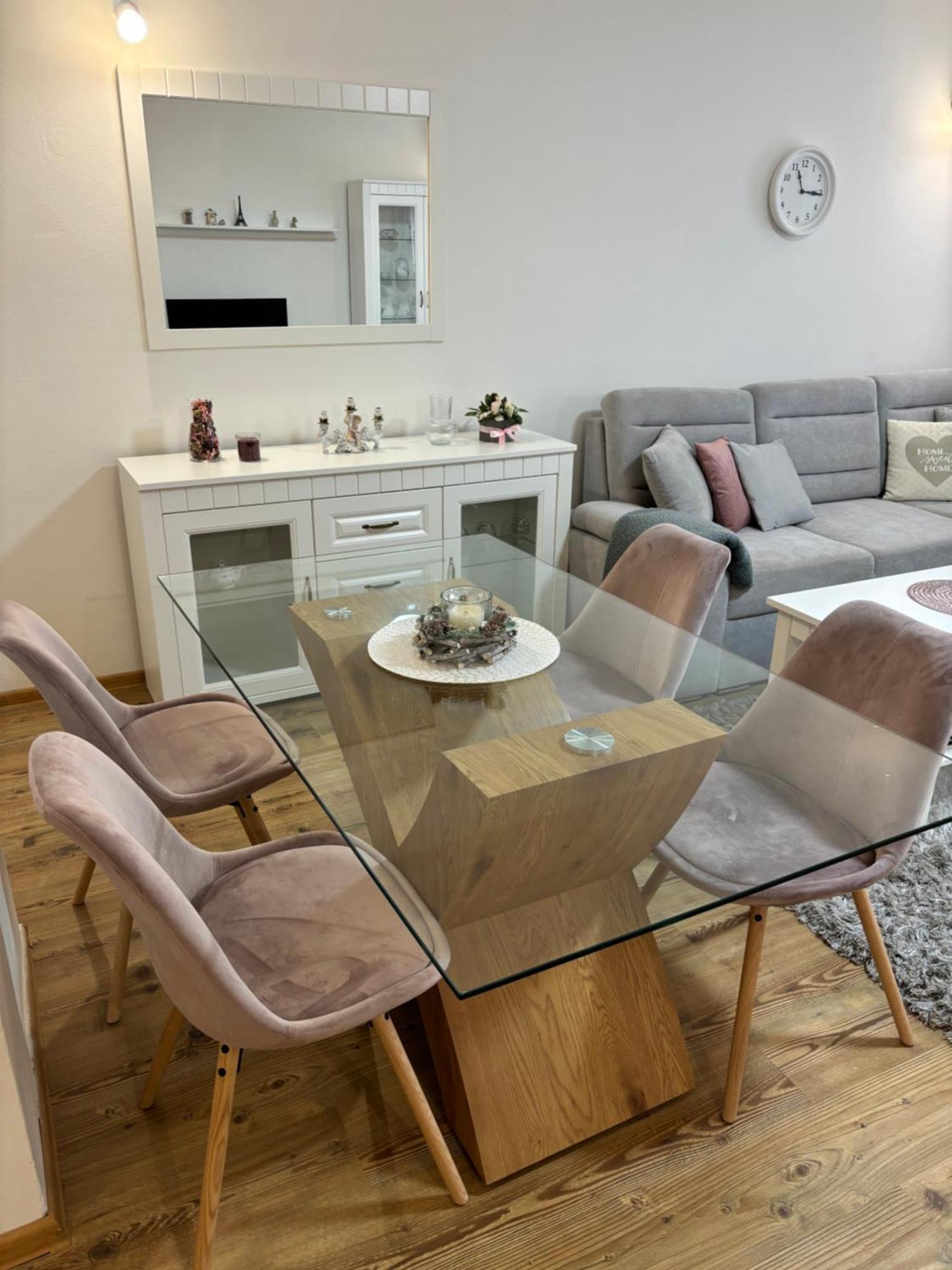 Nové Zámky City Heart Luxury Apartment מראה חיצוני תמונה