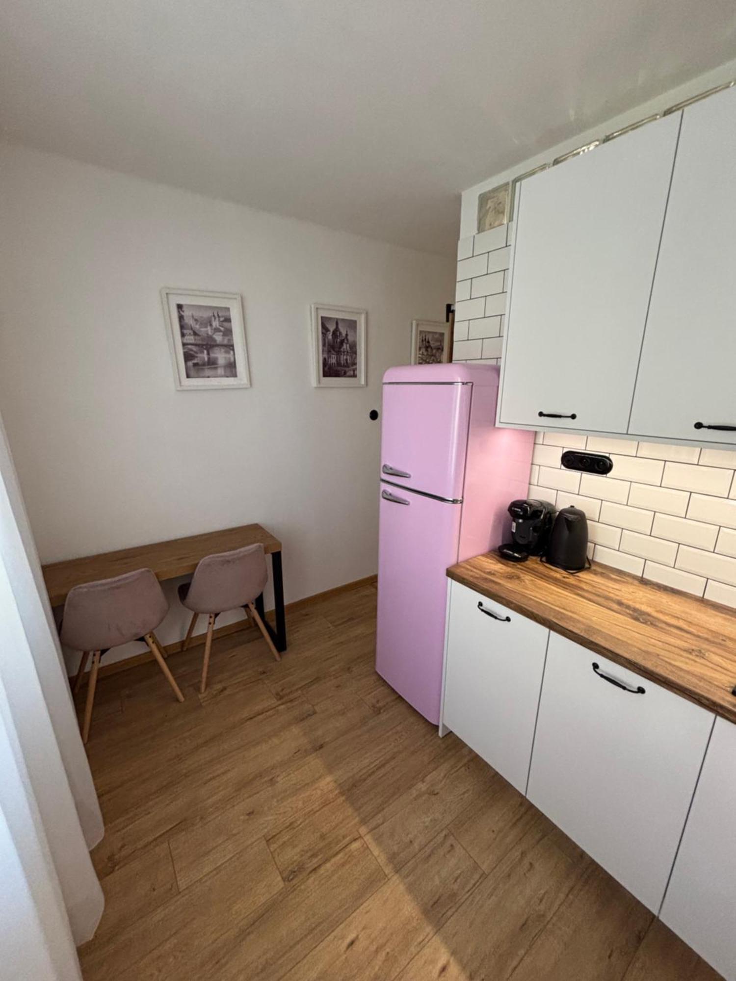 Nové Zámky City Heart Luxury Apartment מראה חיצוני תמונה
